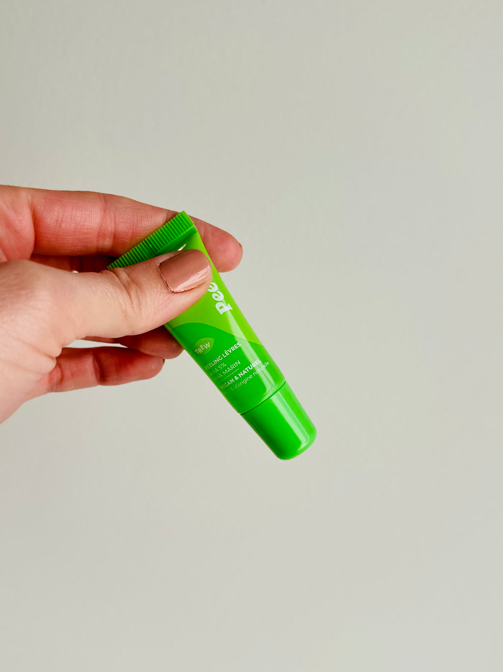 Lip Peeling AHA 5% & Marine BHA – Gentle Exfoliating Lip Treatment