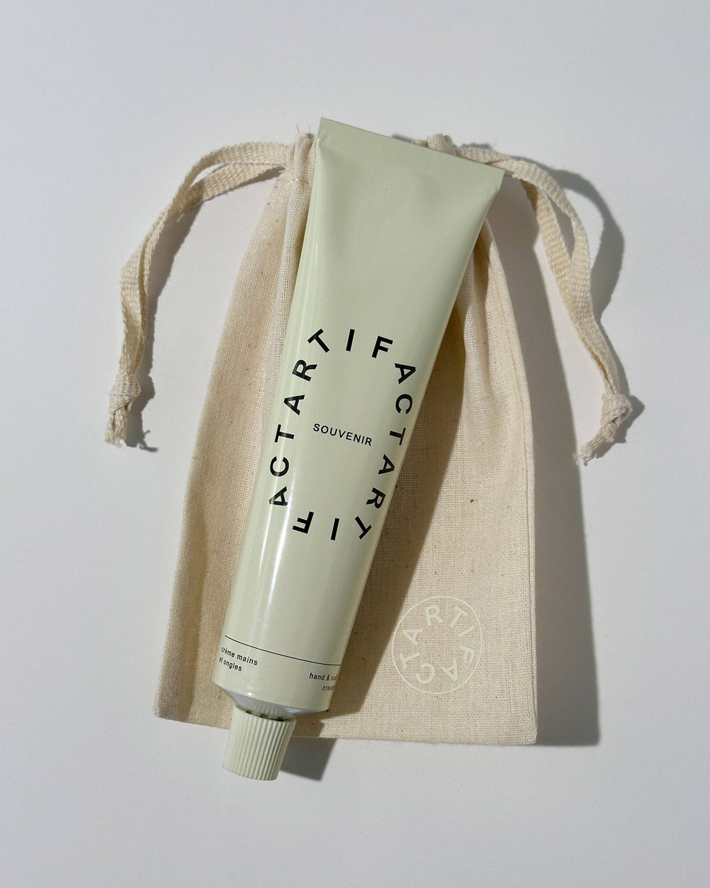"Souvenir" Firm & Restore Hand Cream – Hydrating Hand & Nail Cream with Cupuaçu Butter