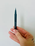 Long-Wear Precision Liquid Eyeliner | Smudge-Proof Ultra-Fine Felt Tip
