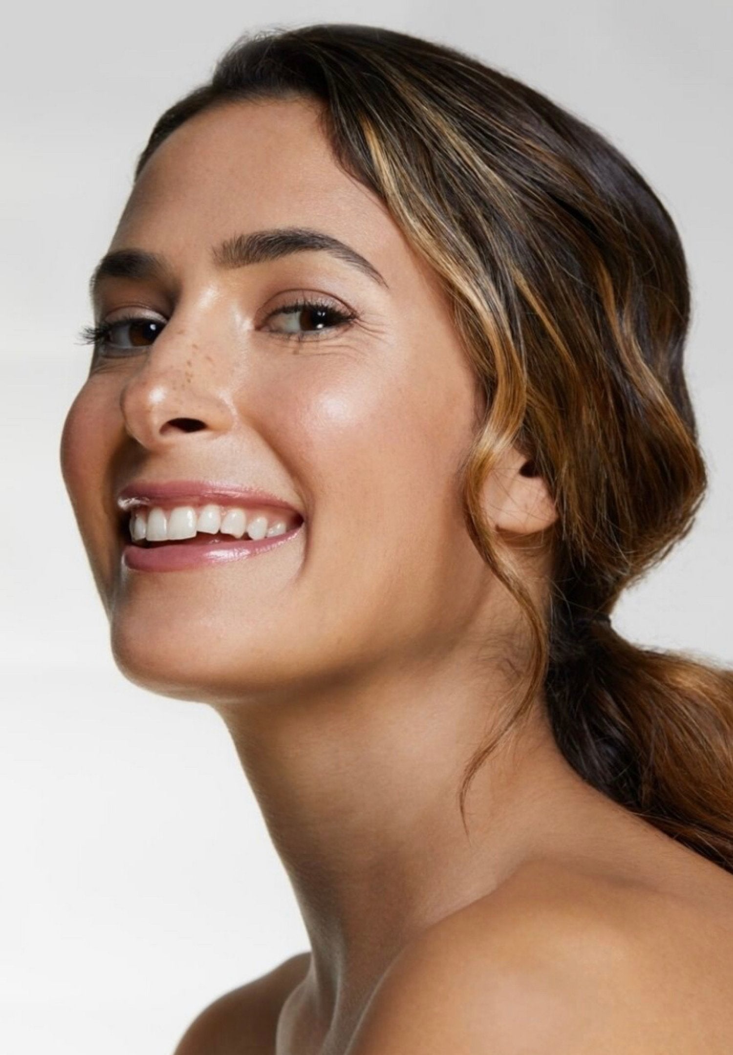Cache Cream All-in-One Makeup | Shade: Faultless