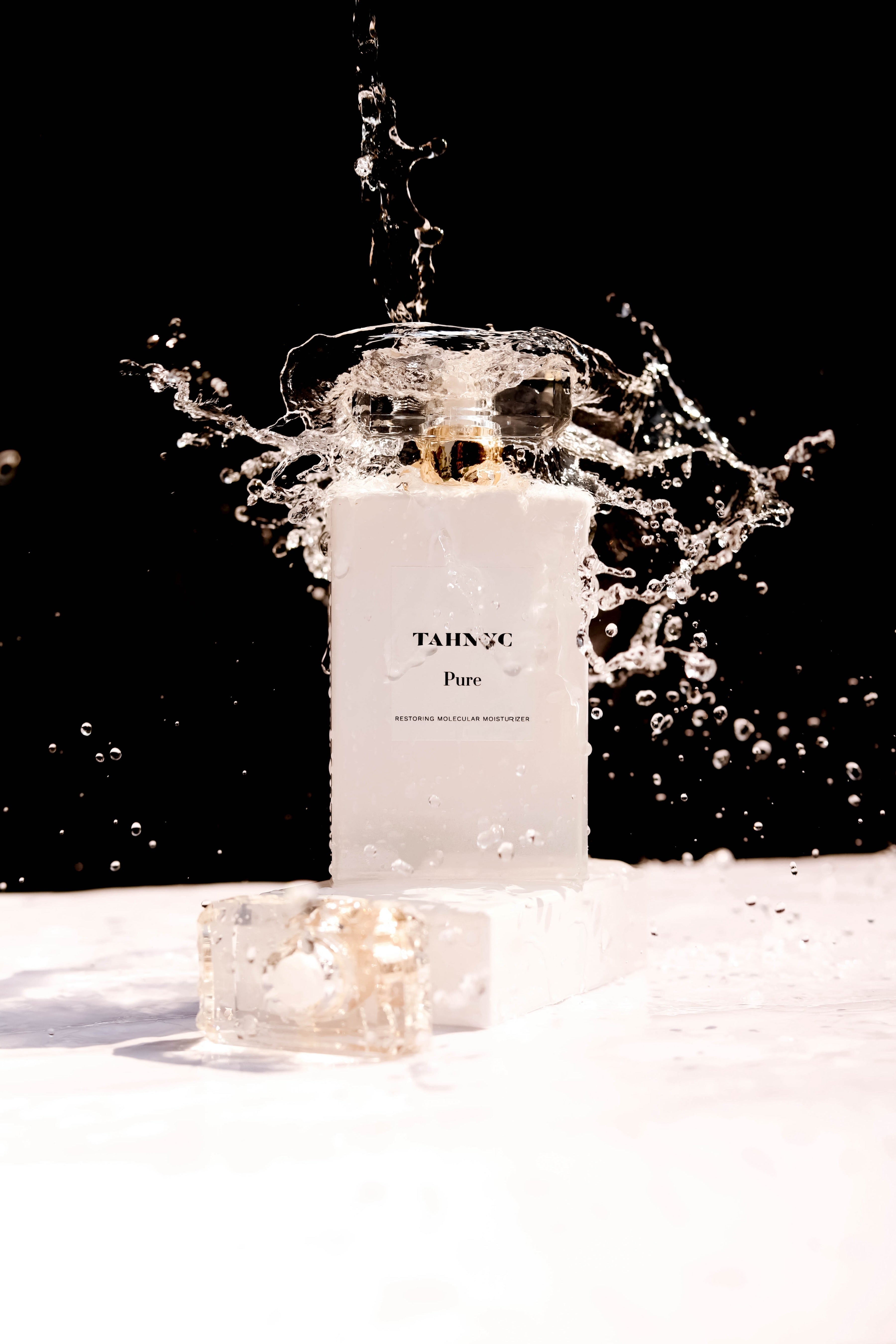 Pure Soothing Support for Restorative Hydration and Healing
