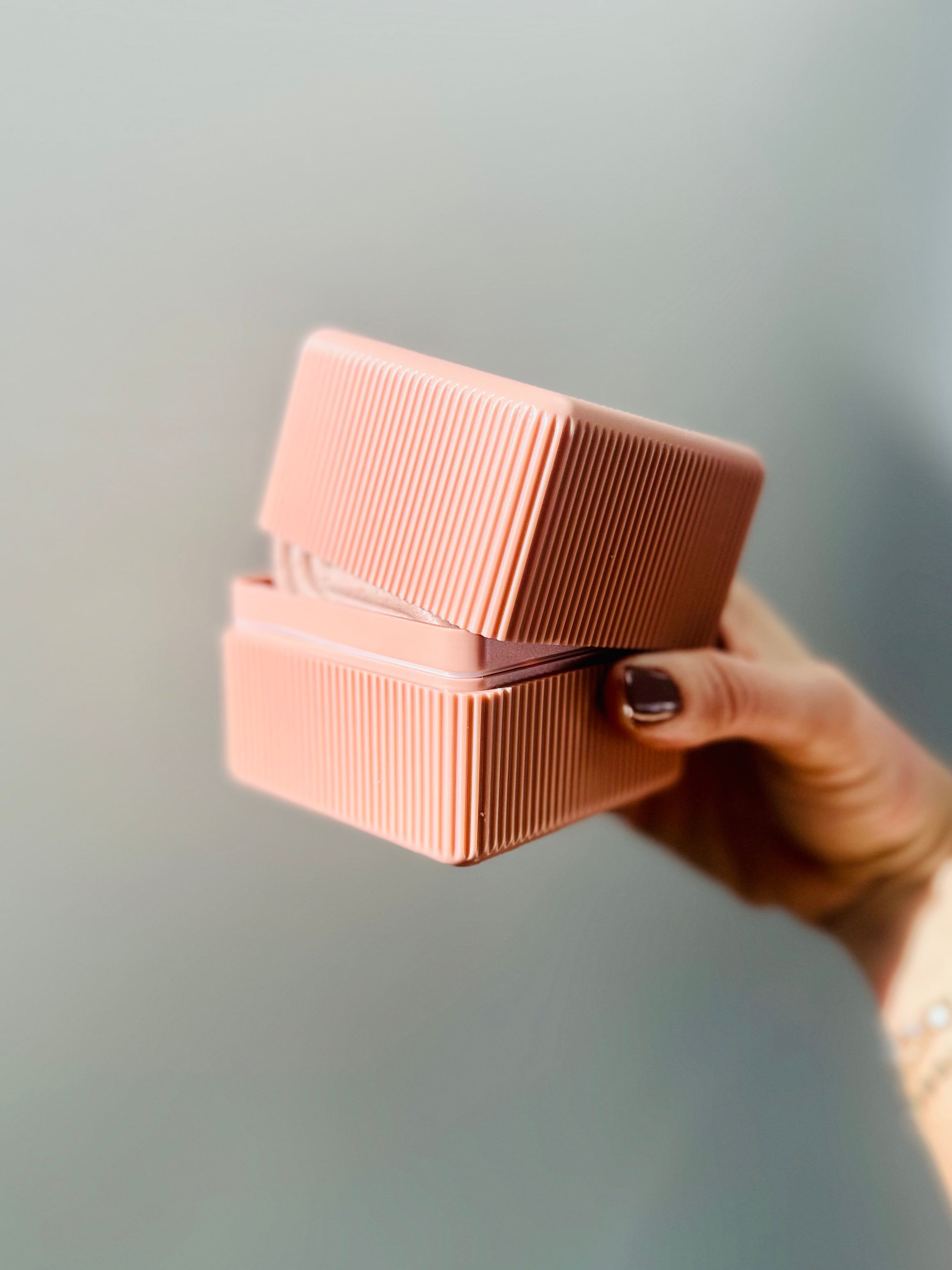 Eco-Friendly Shampoo & Conditioner Bar Travel Case | Dual Compartment, TSA-Approved