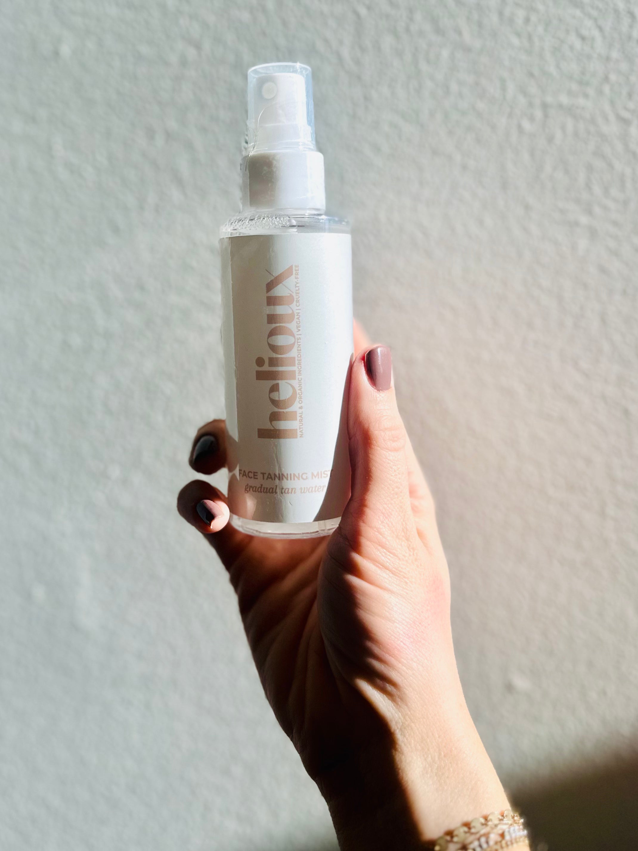 Face Tanning Mist with Hyaluronic Acid | Hydrating Self Tan Water, Award-Winning, Imported from The Netherlands