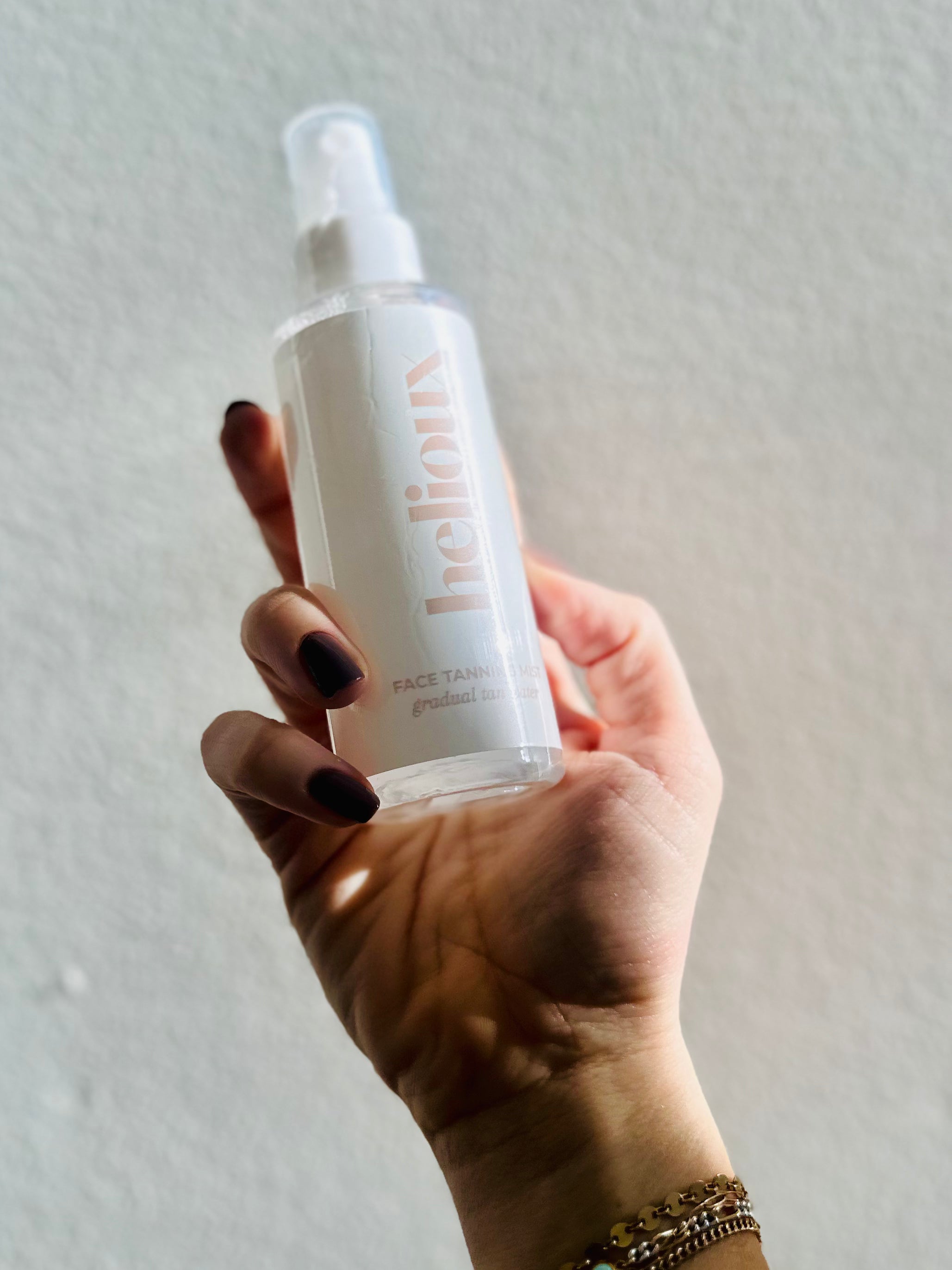 Face Tanning Mist with Hyaluronic Acid | Hydrating Self Tan Water, Award-Winning, Imported from The Netherlands