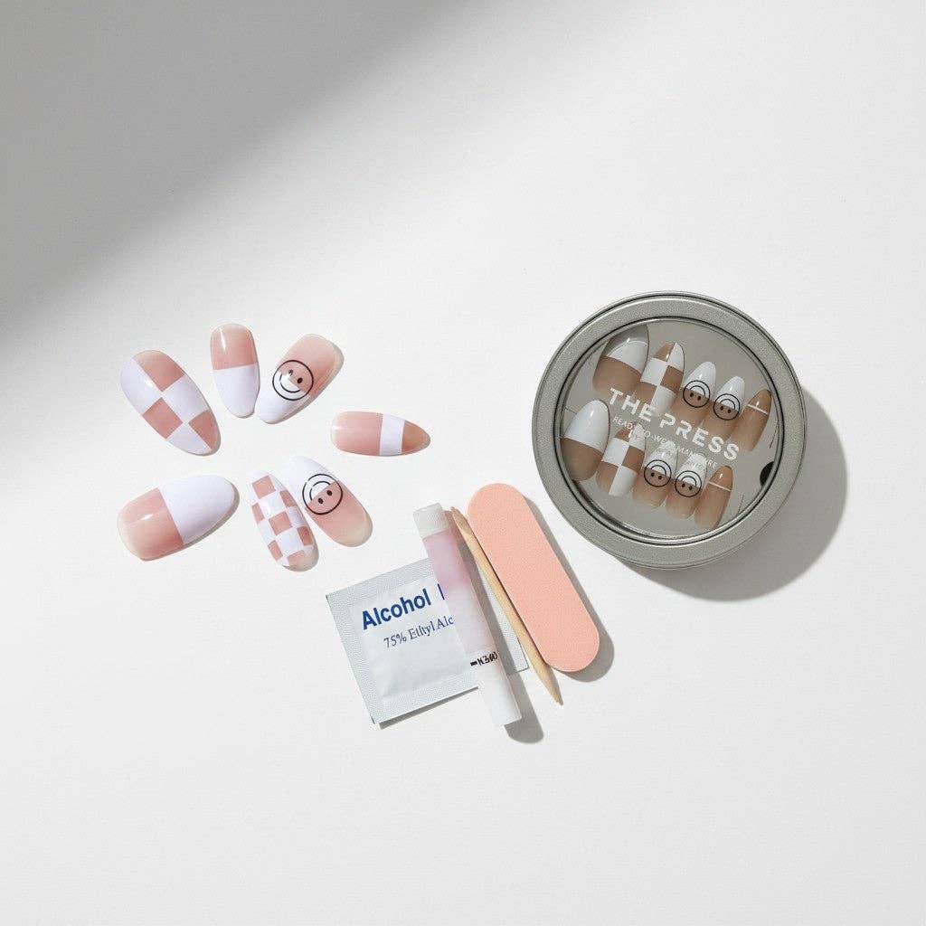 The Instant Manicure "All Smilez"